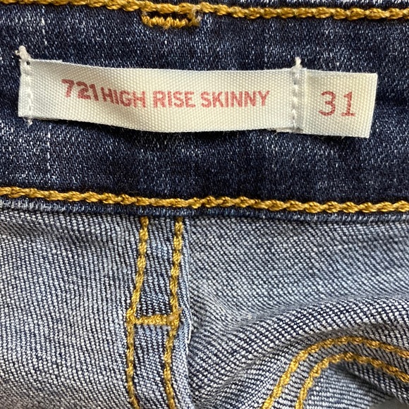 Levi Strauss & co | 721 High Rise Skinny Jean Size 31 - Picture 4 of 13